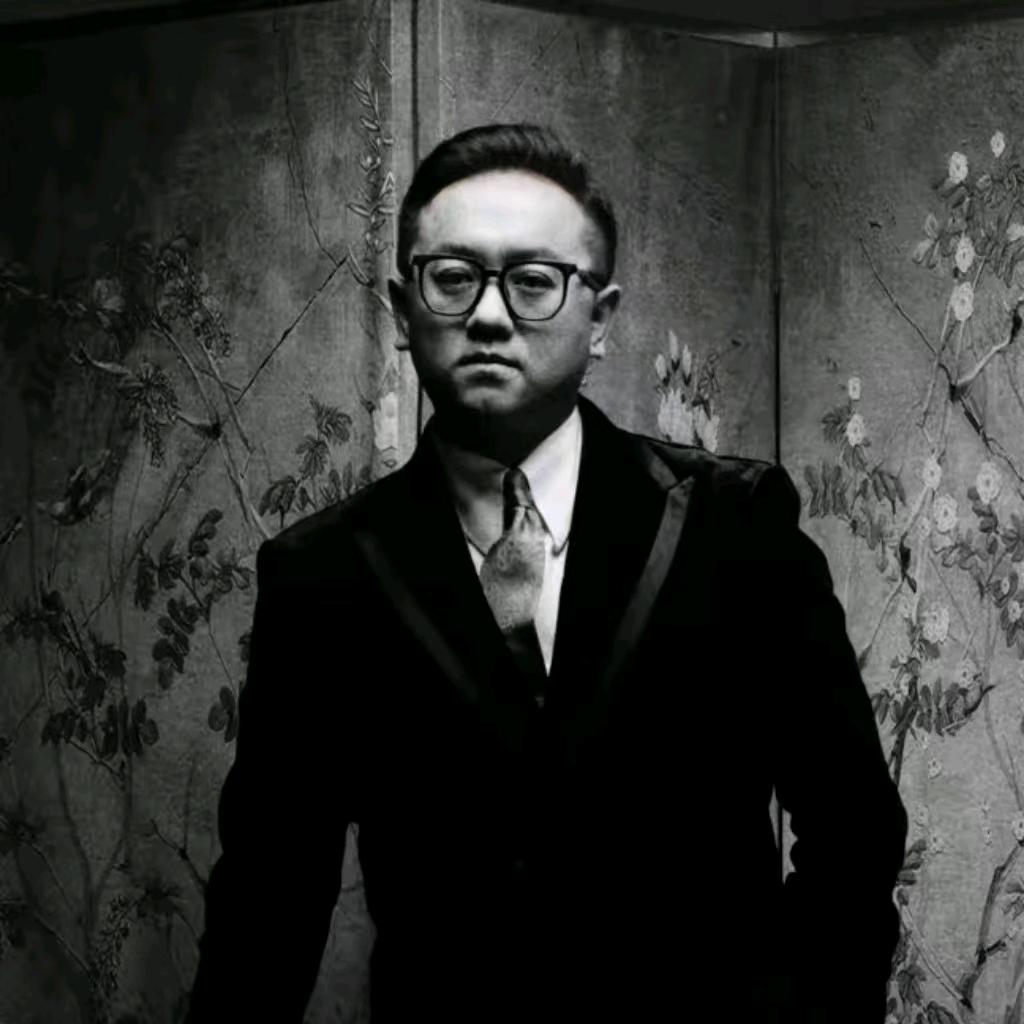 主持人郭旭｜尊尚
