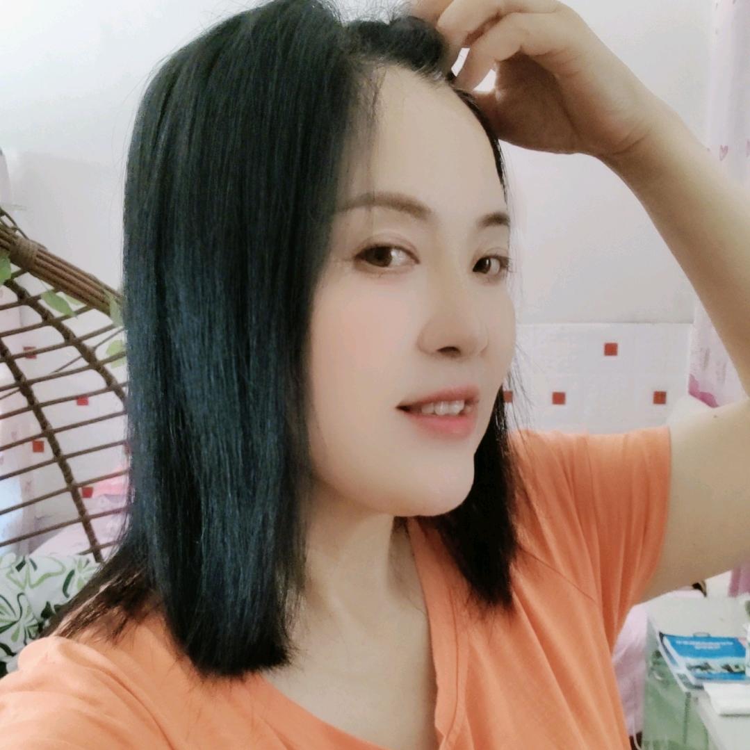 雨荷橱窗