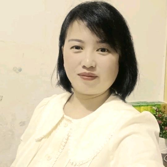 徐玲