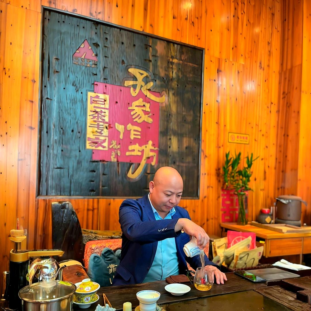 孔博士