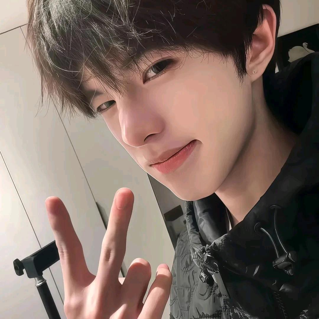 吃啥呢给我吃一口