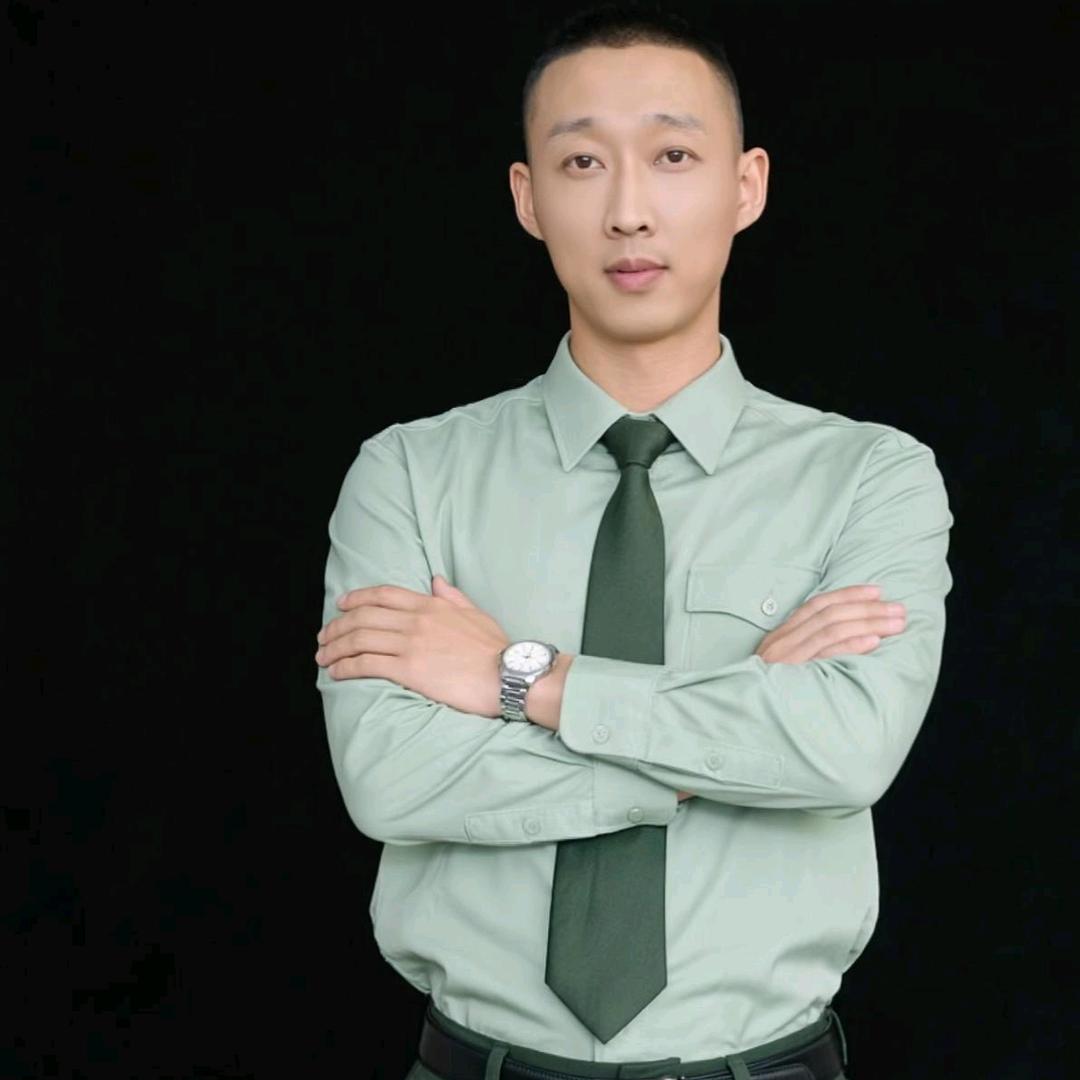 Mr·李