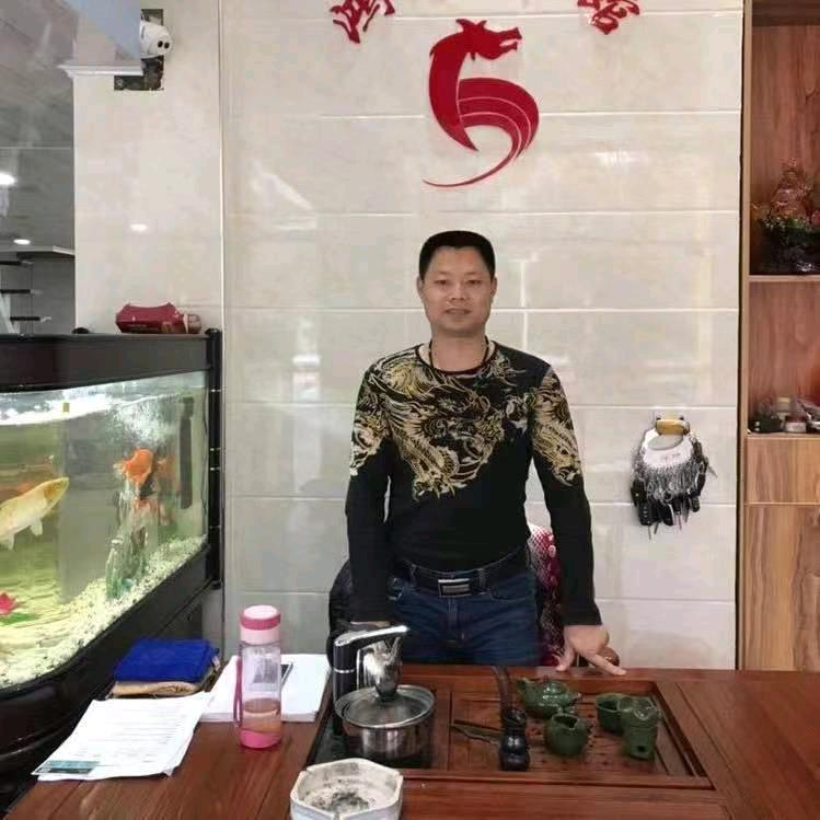 鸿顺二手车行