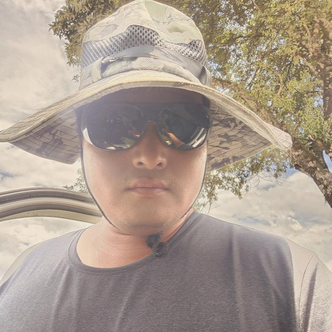 种地吧小张同志(逸家果业)