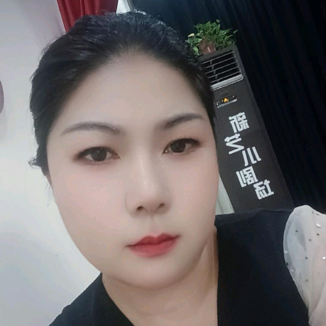 石润花龙胜喜团农副产品