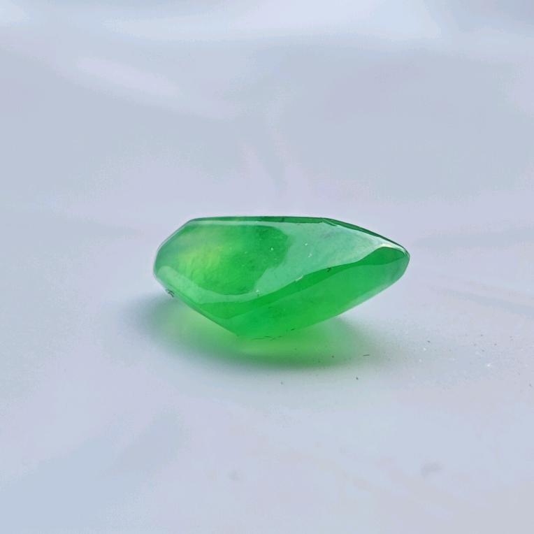 腕上江南翡翠