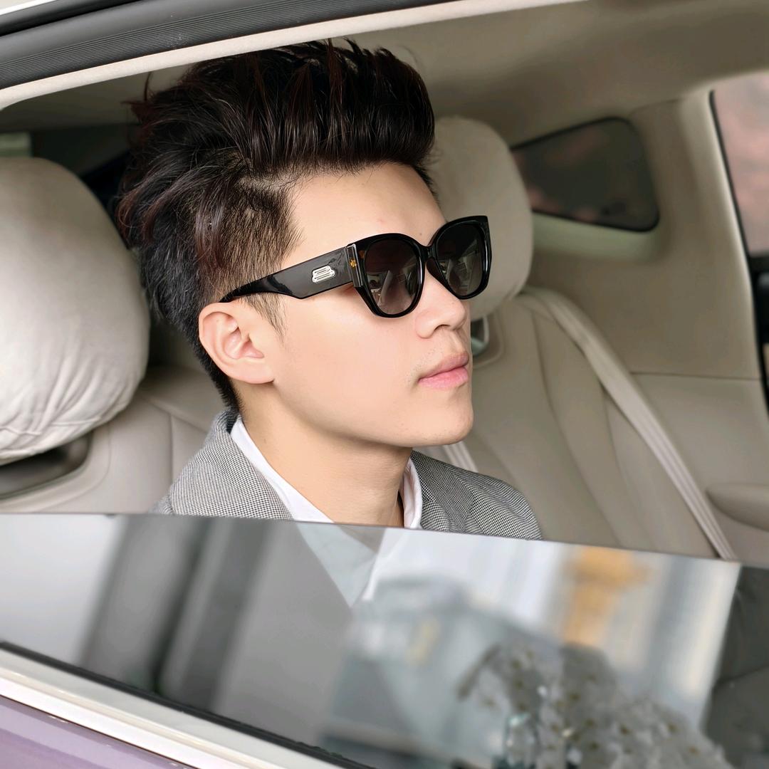 外星人Yee_