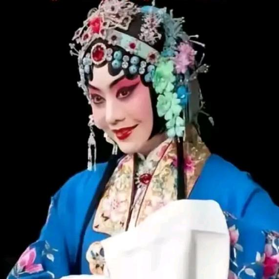 戏曲英子