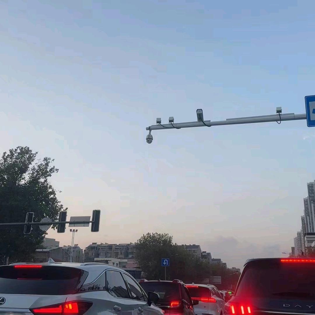 师师
