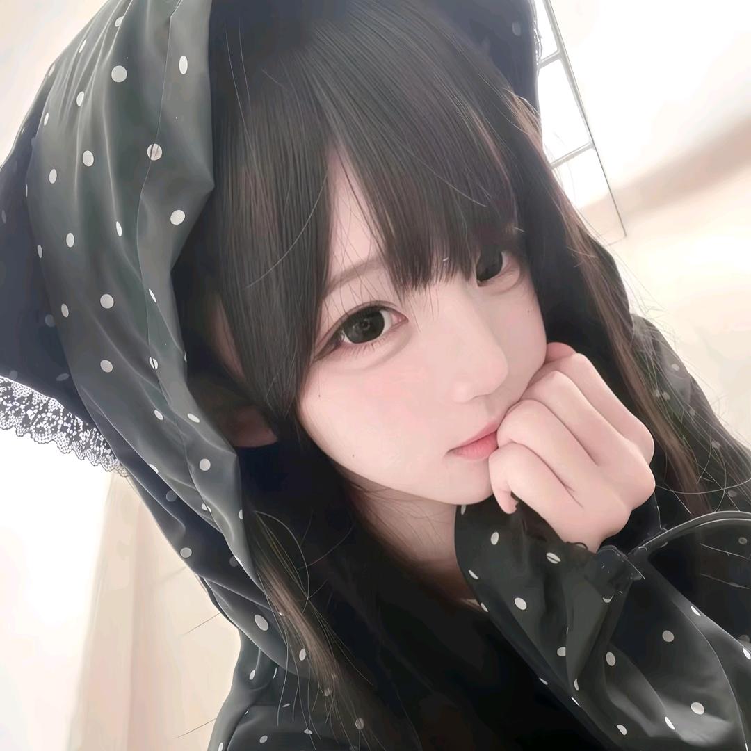 彤彤控