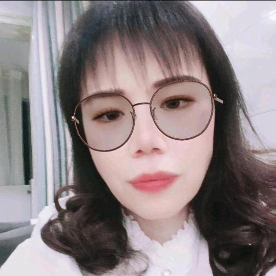 任婷家的橱窗
