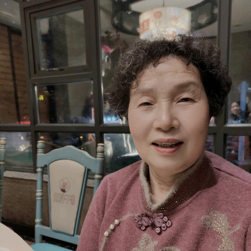 笑笑奶奶