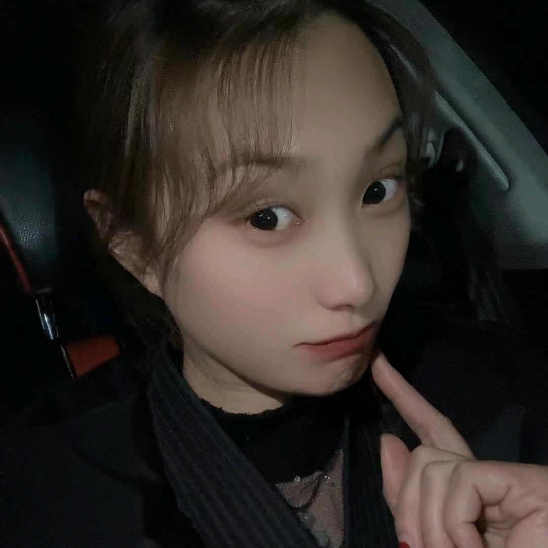 燕子吖💄