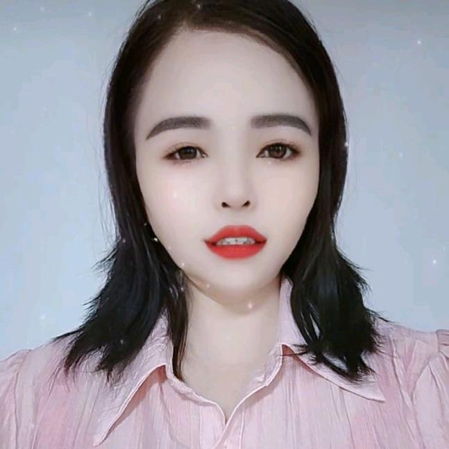 华