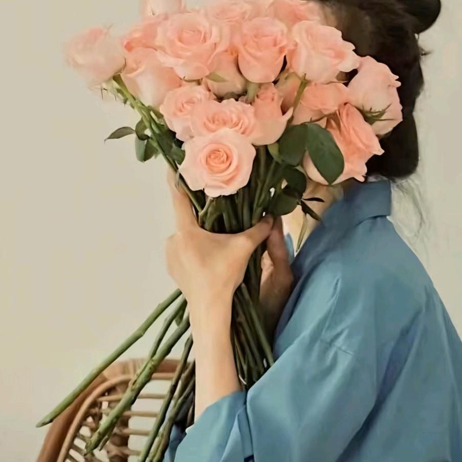 龙女士