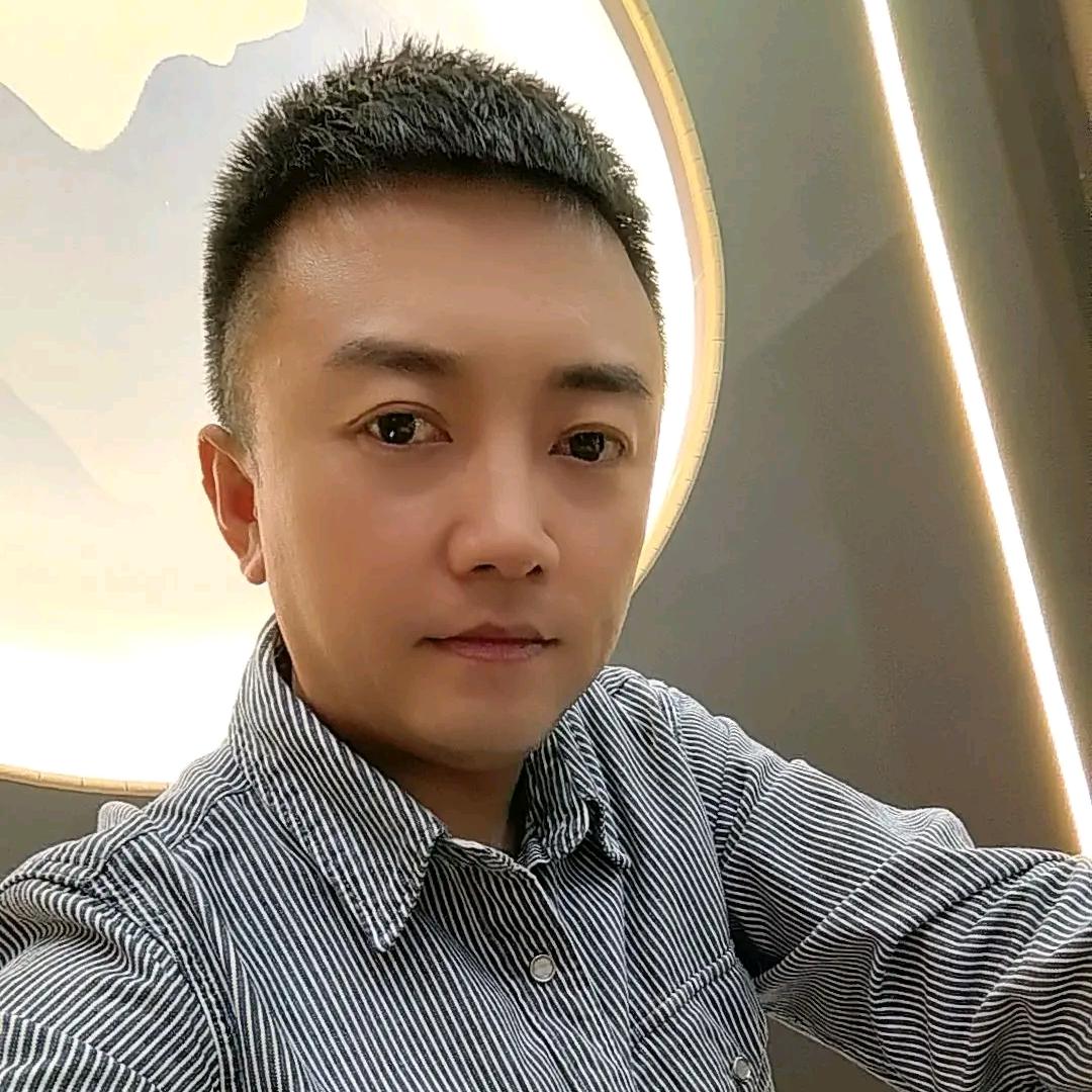 田小刚