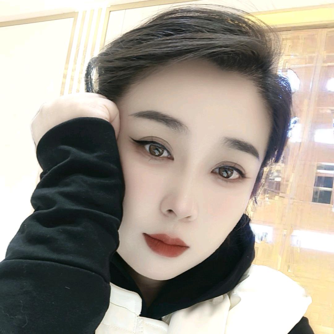 瀞尛妞