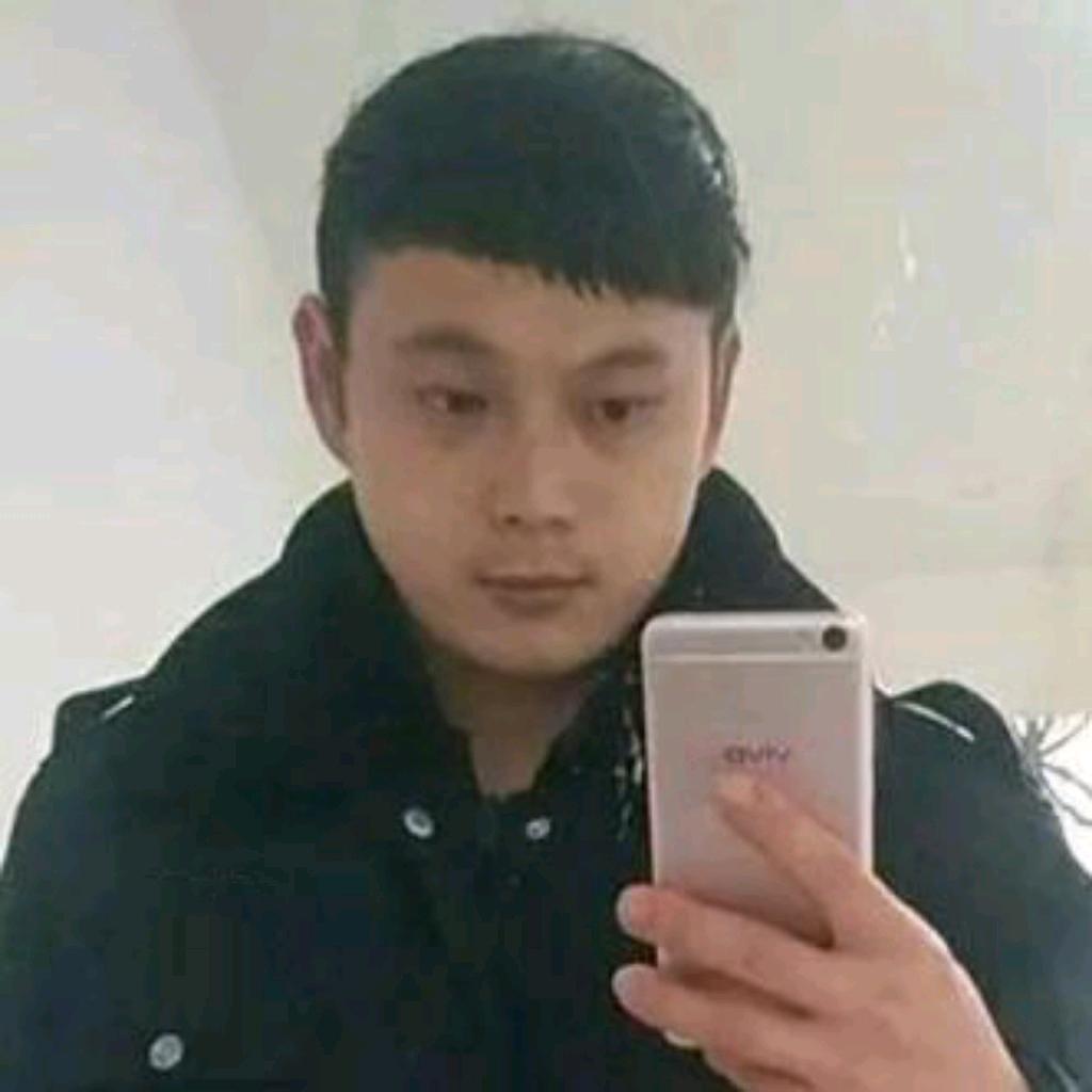啊吨先生