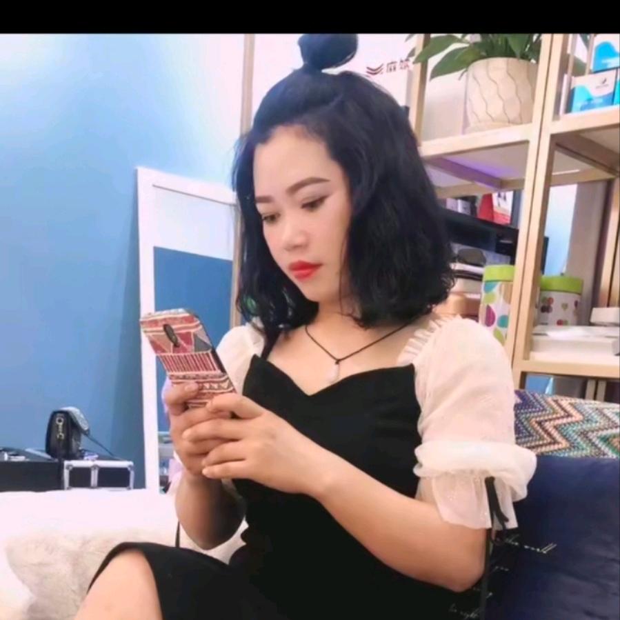 景颇小童 AJA