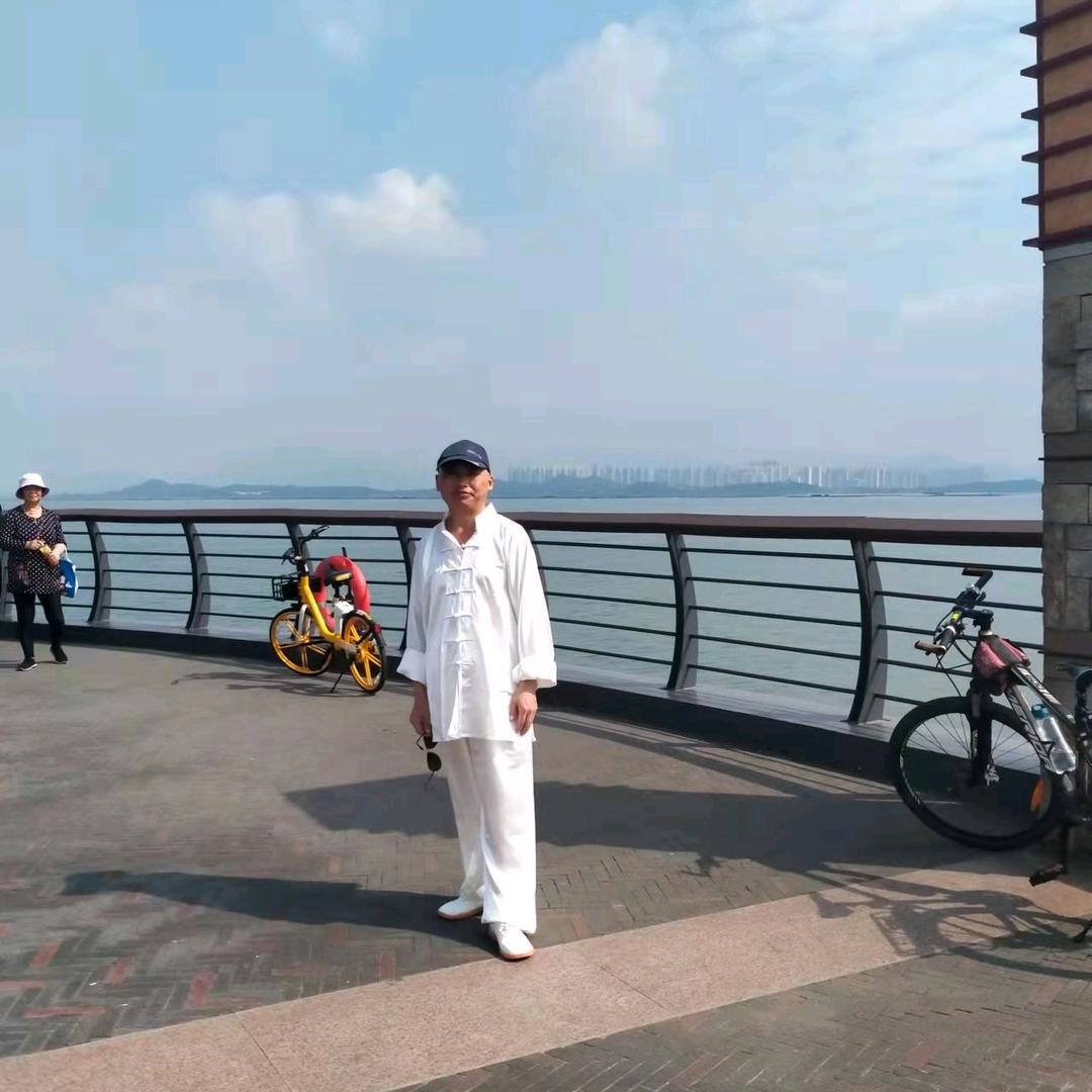 四川～光头理发师