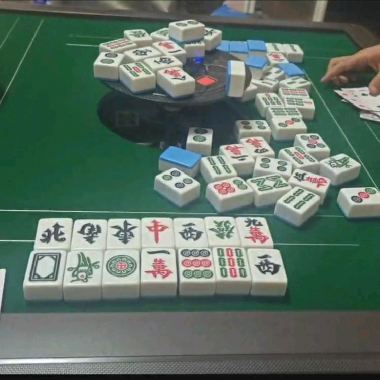 吕战吕胜