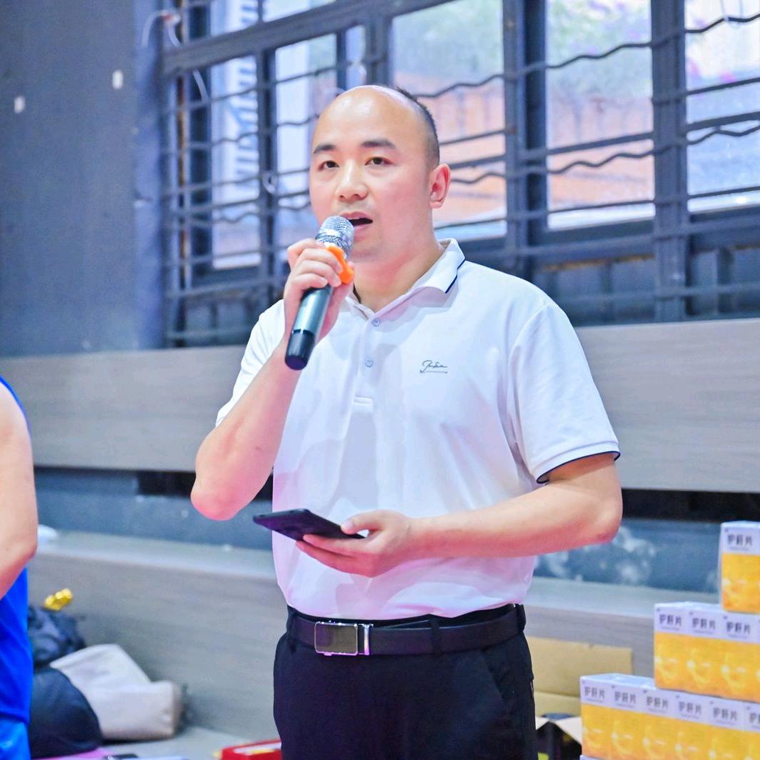 启哥说球🏀以球会友