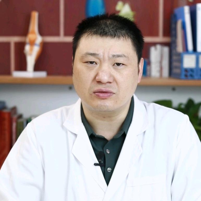 膝关节外科倪主任