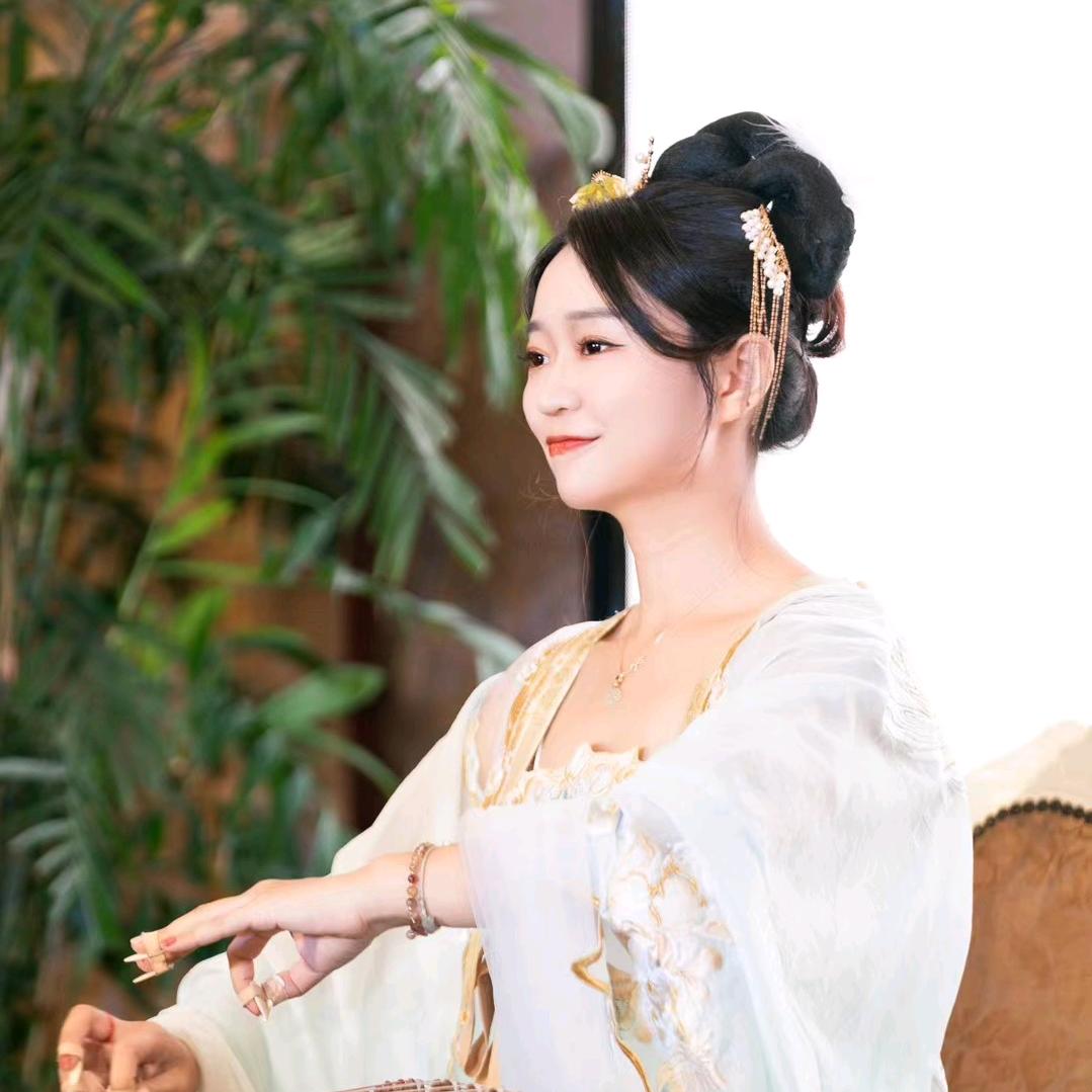 嫣嫣与筝🌸