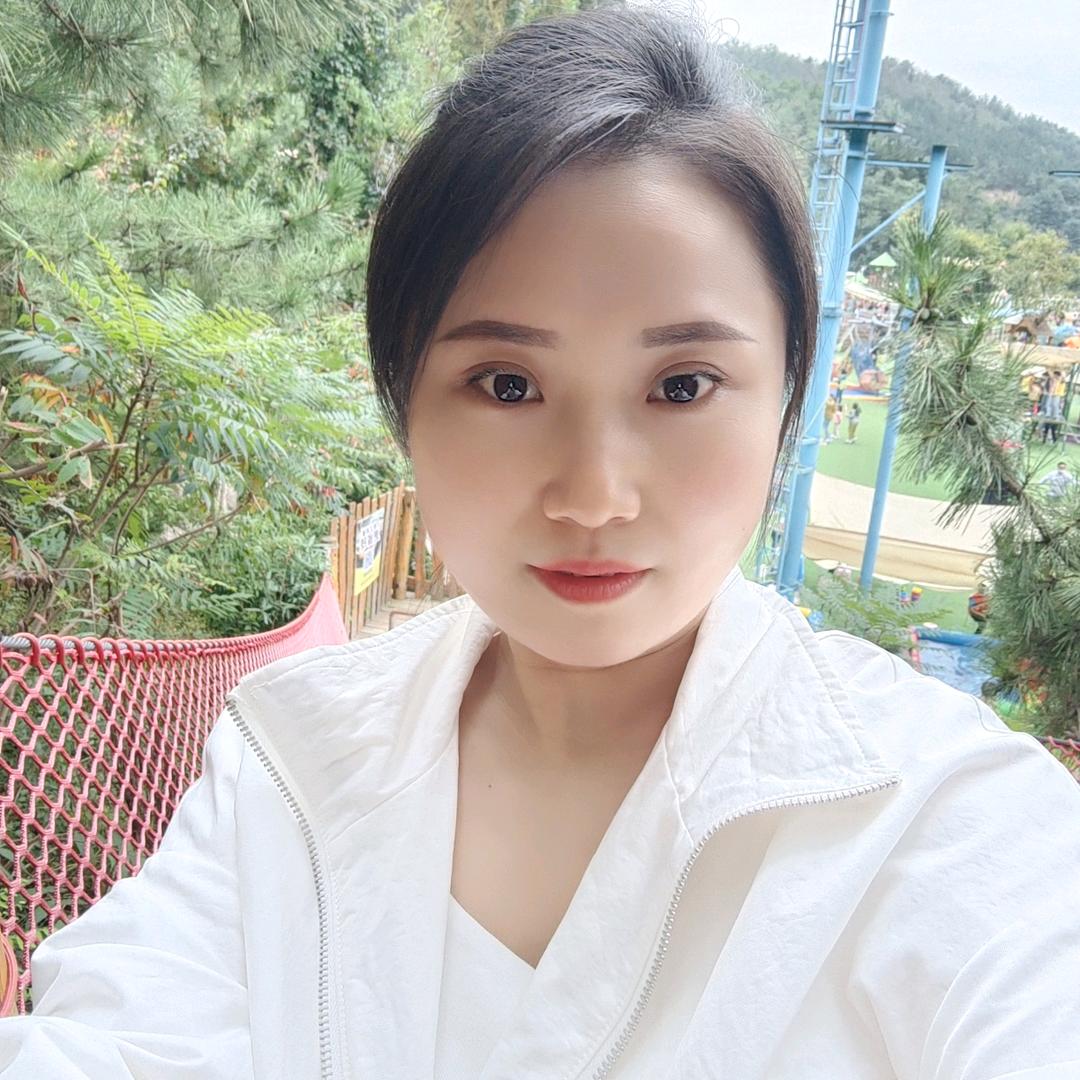 珊珊时尚穿搭