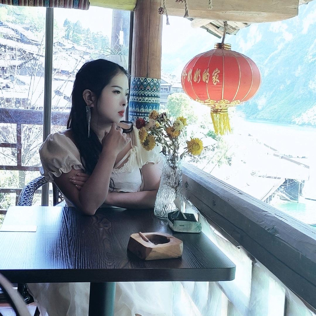 湖北馨儿（砥砺前行）
