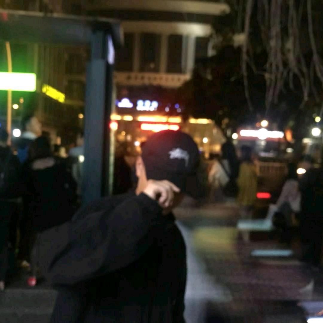 九千七