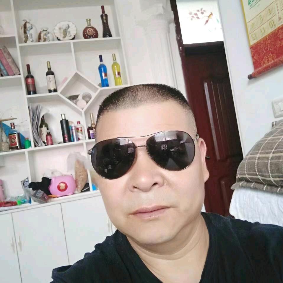 平原新区首家老李大脸鸡排，秘制炸鸡