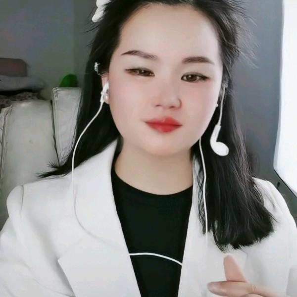 樱桃小嘴