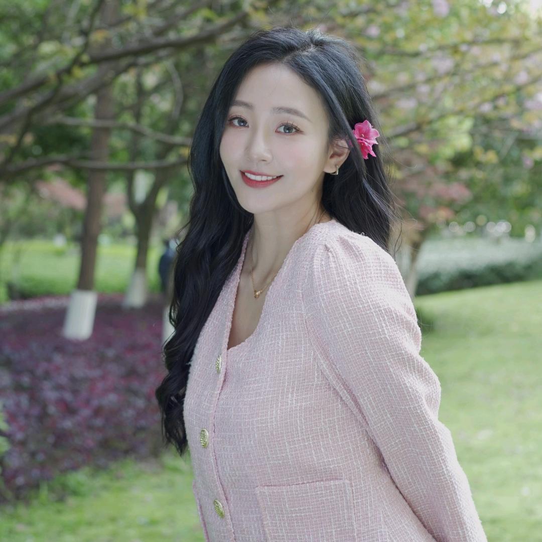 端木聆莎