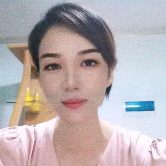 小伍姐