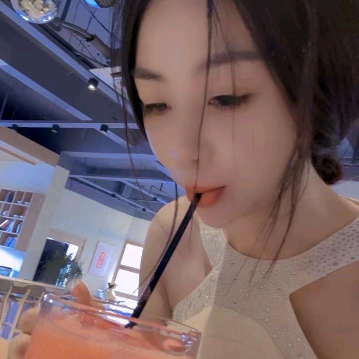 狮子女