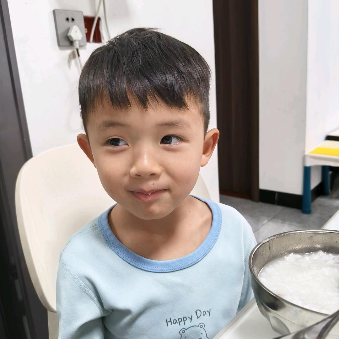 美美的燕子