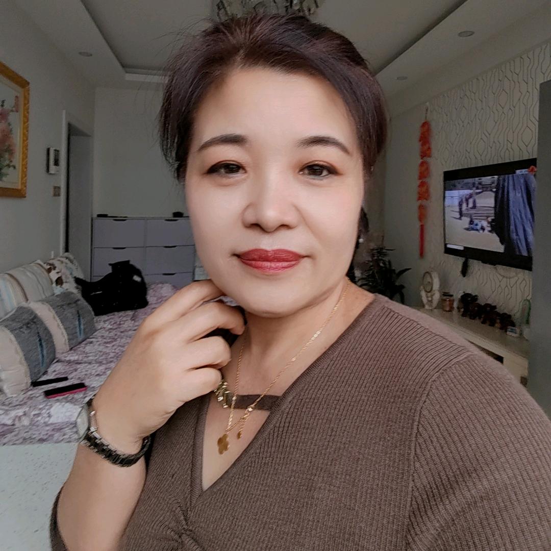 金牌月嫂英子