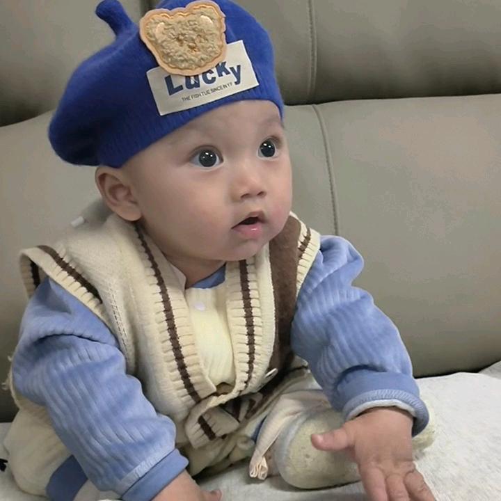 臭屁有点小脾气