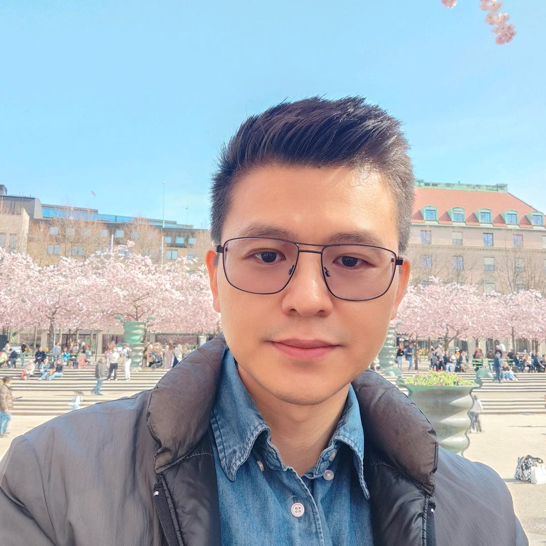 旭亮在瑞典