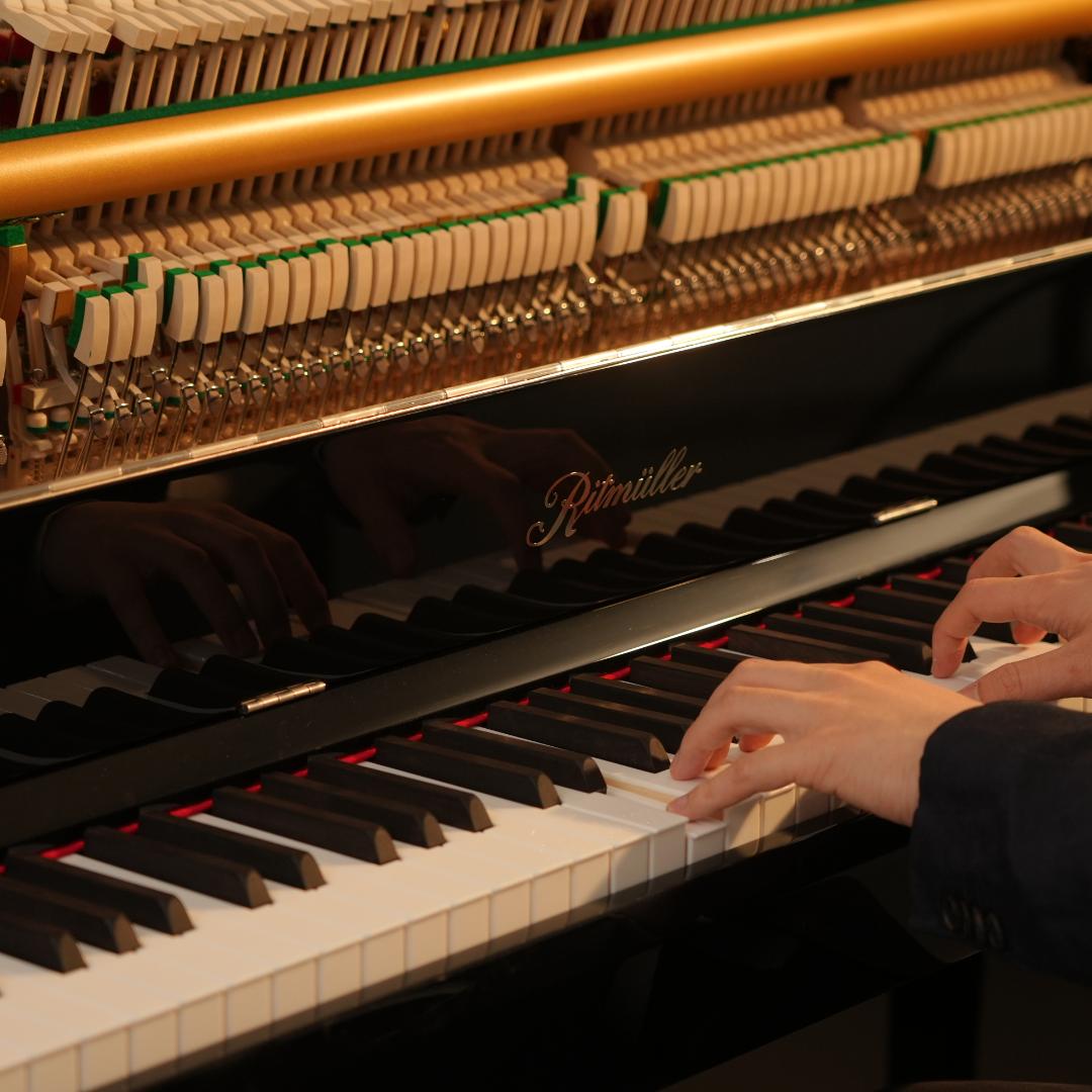 秦之钧Piano