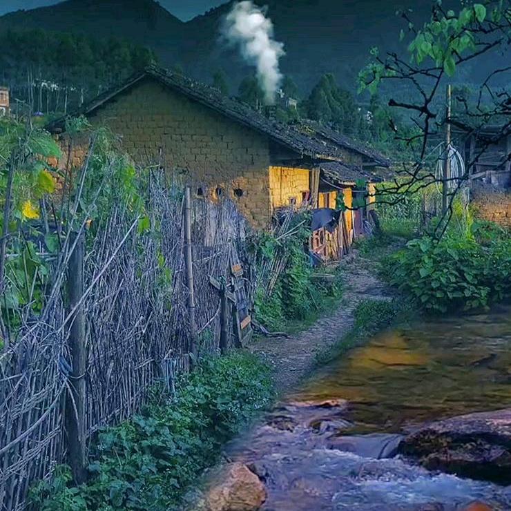 鹰嘴岩农家院