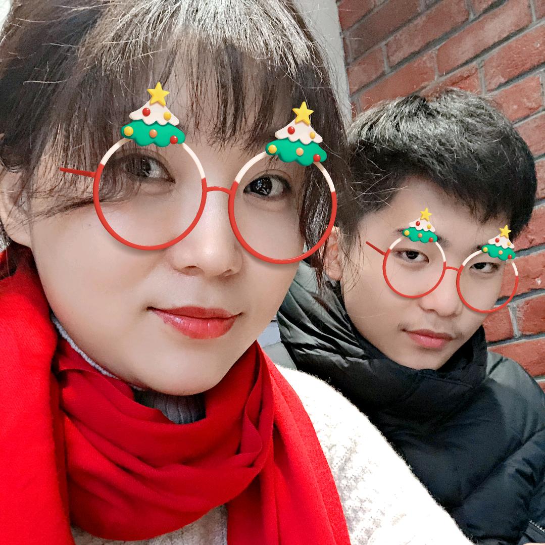 江小灿和她的“面二代