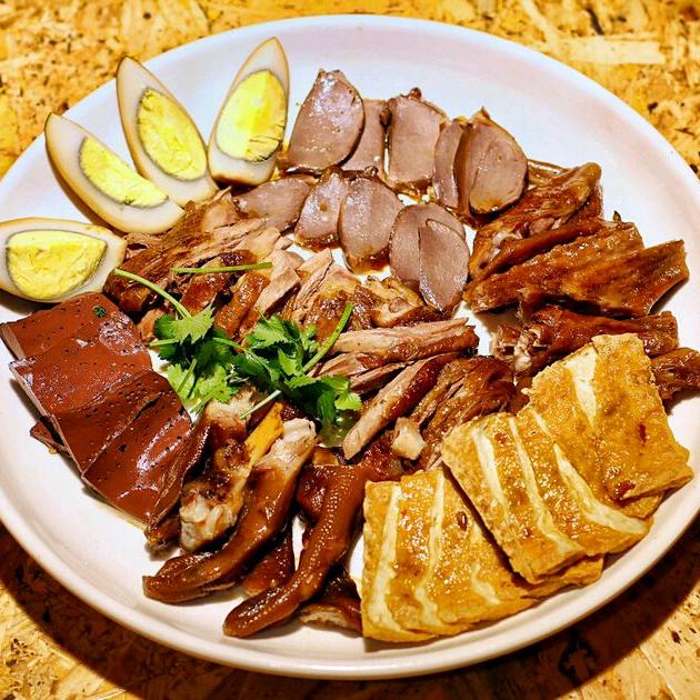 万里营奇香熟食