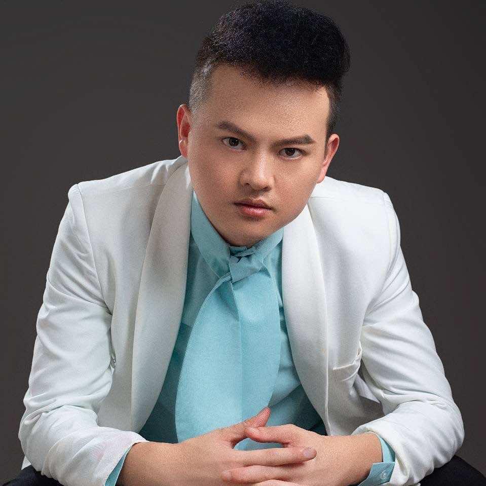 吉首接发（概念CEO）