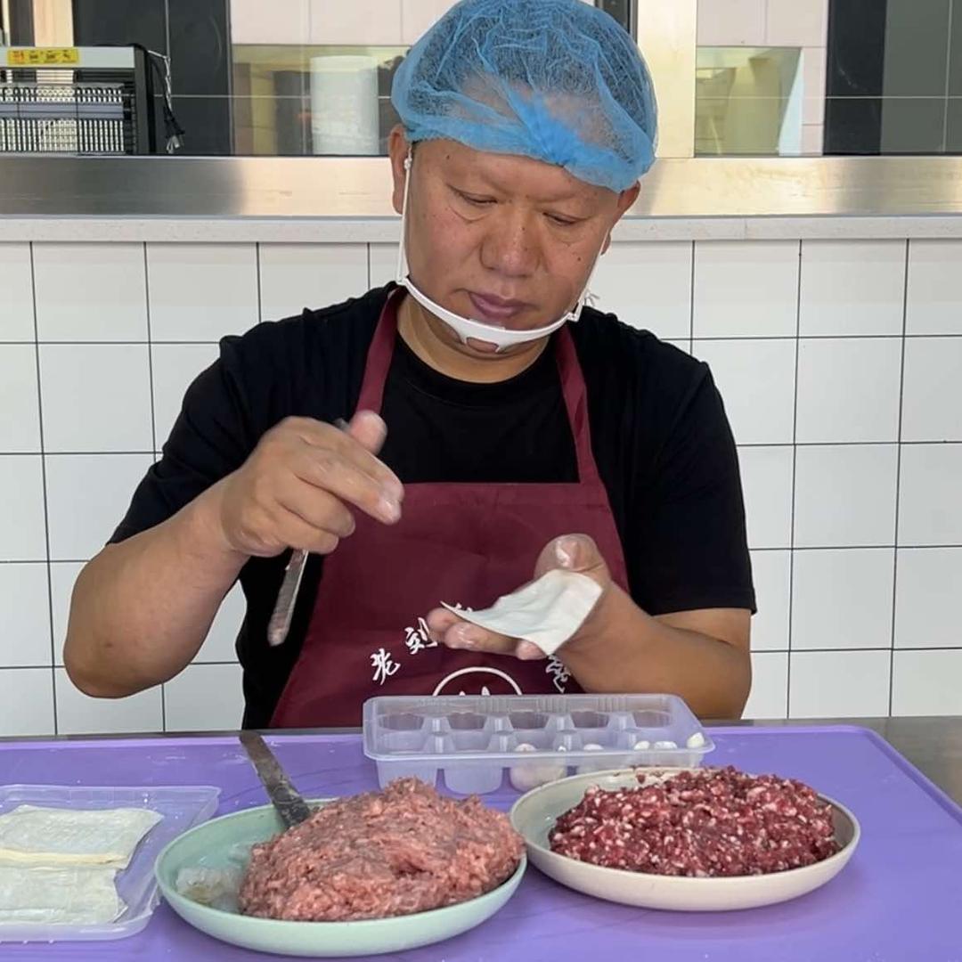 科尔沁每家馄饨工作室