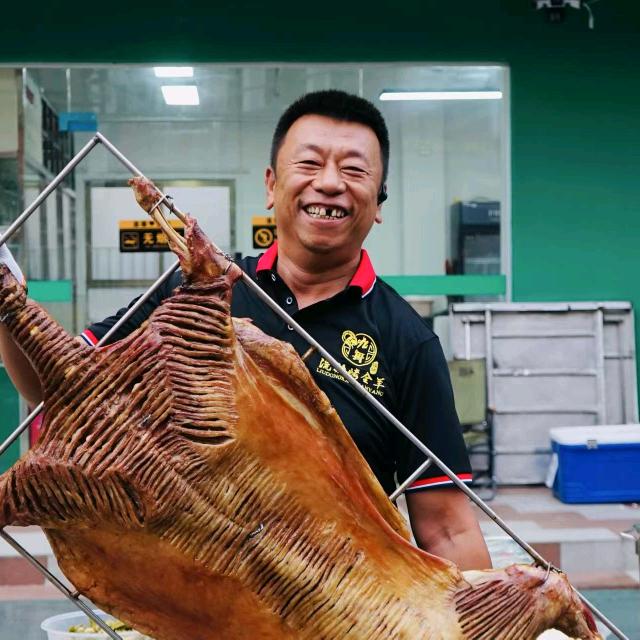 九哥流动烤全羊（深圳总部）