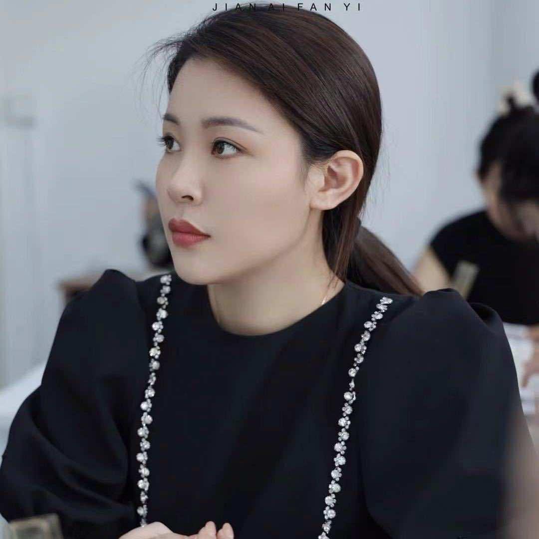 眉毛姑娘•潘多拉美学（芜湖许诺）
