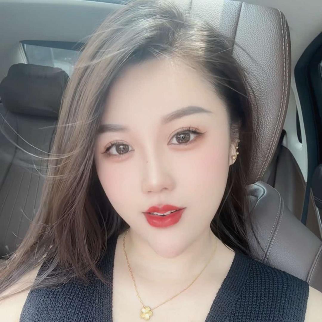 赵美丽.